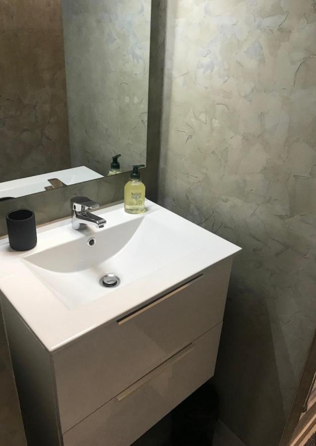"Le Suez" Appartement Au Bord De Mer Catalans-Pharo Marseille Exterior photo